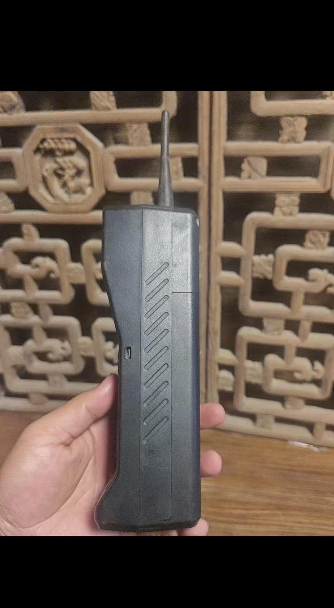 dvubb 图片点击可在新窗口打开查看