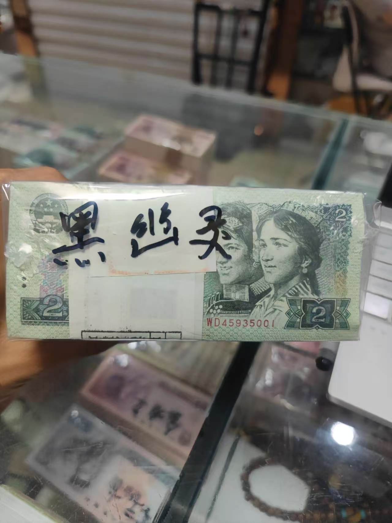 dvubb 图片点击可在新窗口打开查看