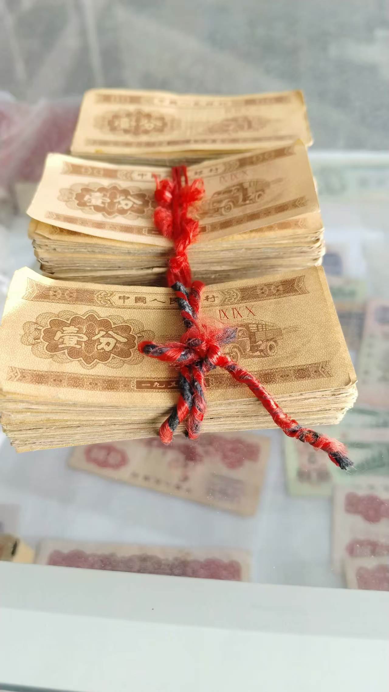 dvubb 图片点击可在新窗口打开查看