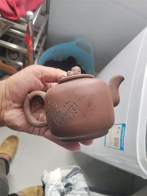 dvubb 图片点击可在新窗口打开查看