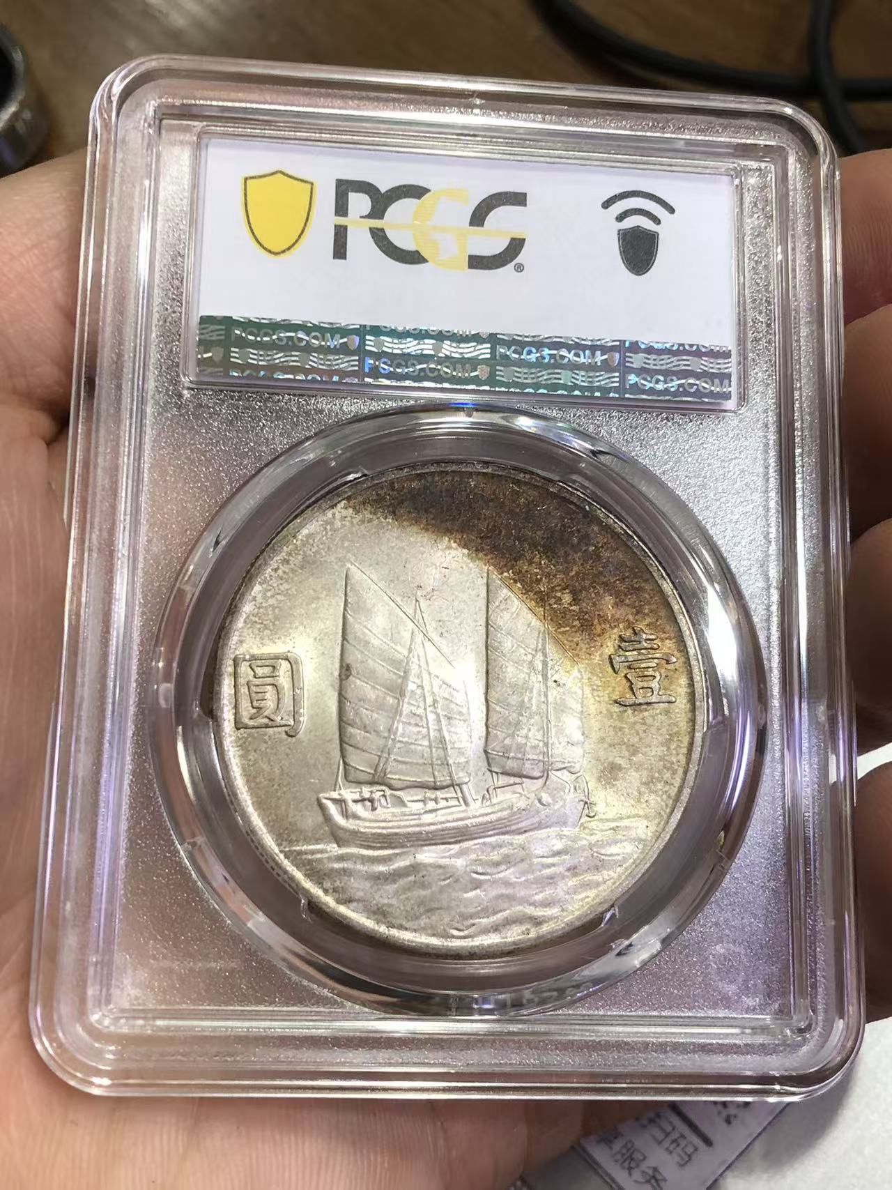 dvubb 图片点击可在新窗口打开查看