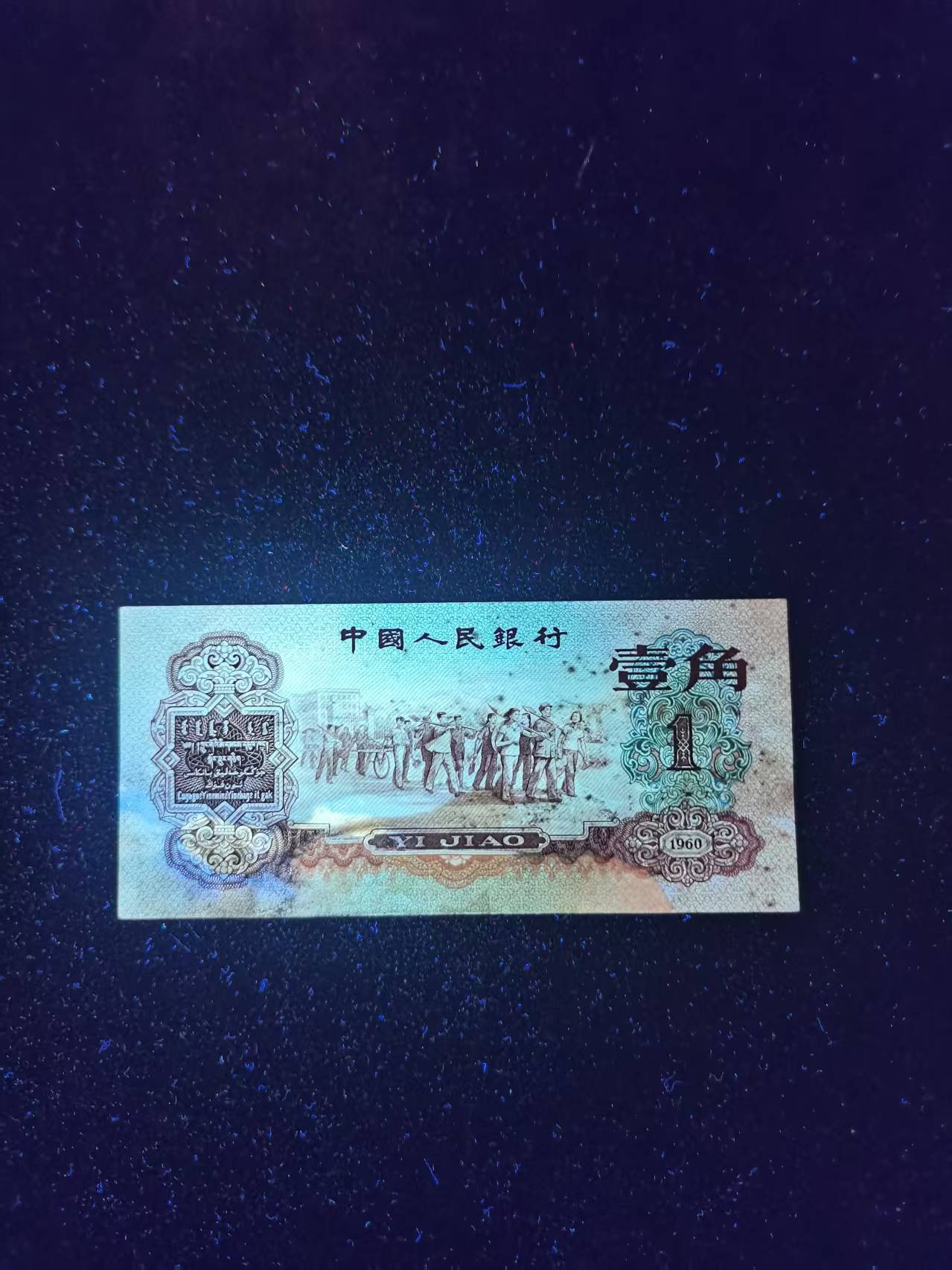 dvubb 图片点击可在新窗口打开查看