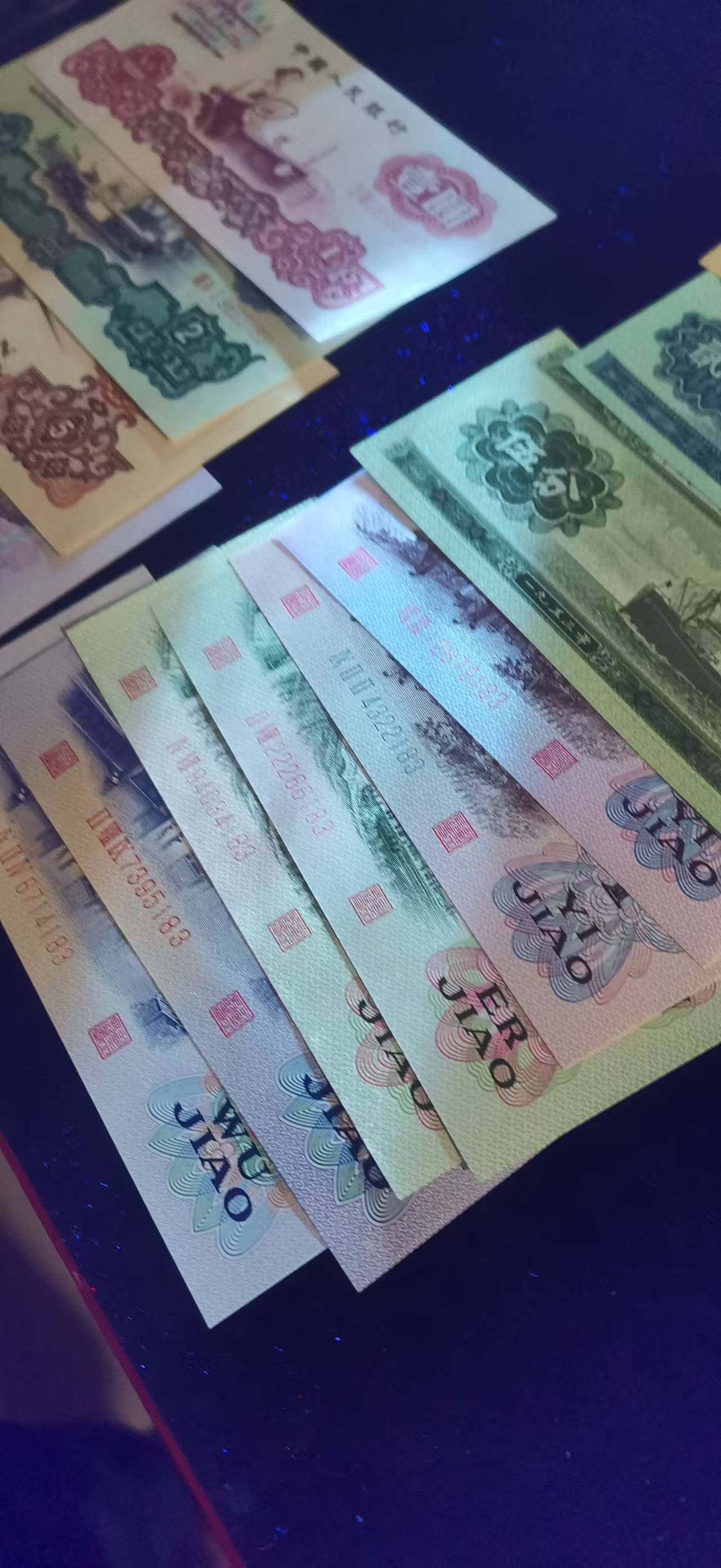 dvubb 图片点击可在新窗口打开查看